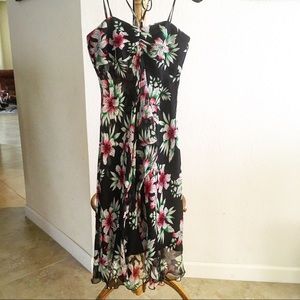 Laundry by Shelli Segal Silk Halter Dress